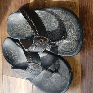Olukai Hiapo black leather 13